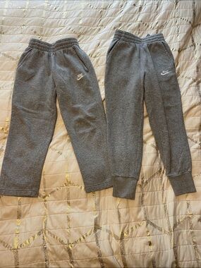 Nike Kids Gray Sweatpant Joggers with Logo